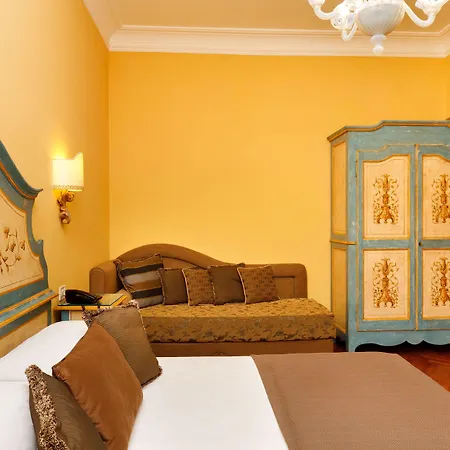 Hotell Palazzo Guardati 4*