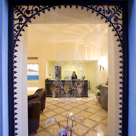 パラッツォ グアルダティ ホテル ソレント