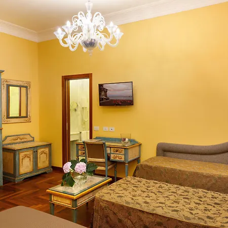 パラッツォ グアルダティ ホテル