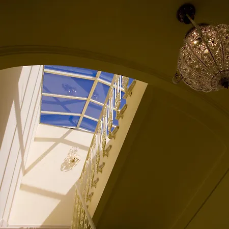 Hotel Palazzo Guardati 4*