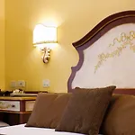 فندق Palazzo Guardati 4*