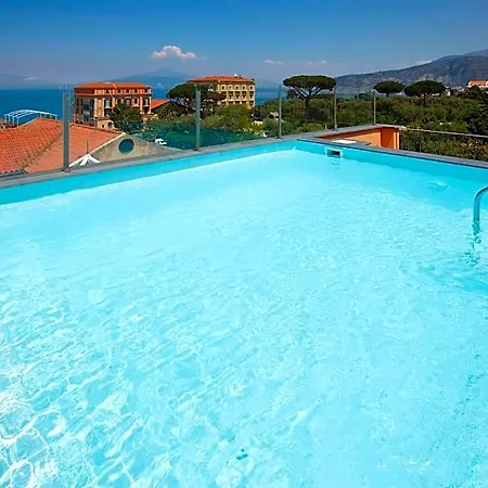 Palazzo Guardati 4* סורנטו
