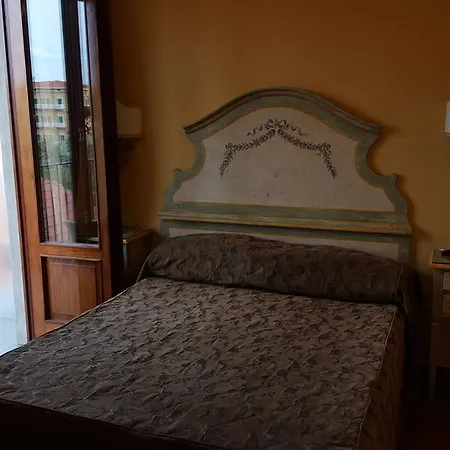 Palazzo Guardati 4* Sorrente
