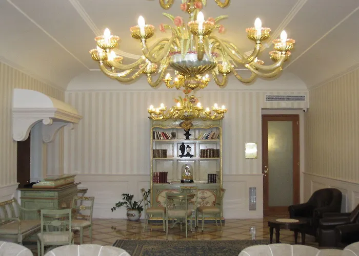 Hotel Palazzo Guardati 4*