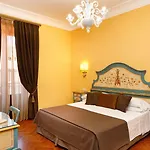 Hotel Palazzo Guardati 4*